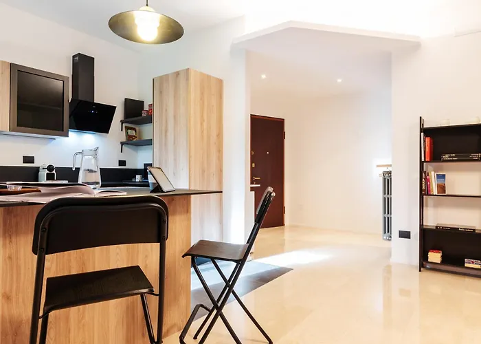 Frassini Flexyrent Apt. Aircon Apartment