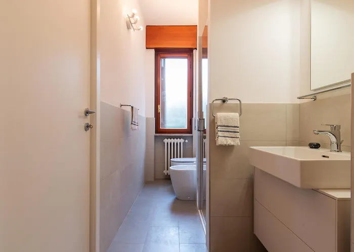 Apartment Frassini Flexyrent Apt. Aircon Mailand