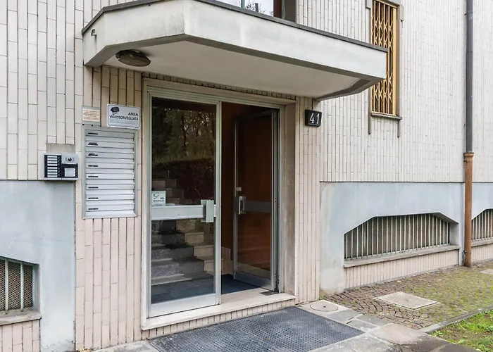 Frassini Flexyrent Apt. Aircon Apartment